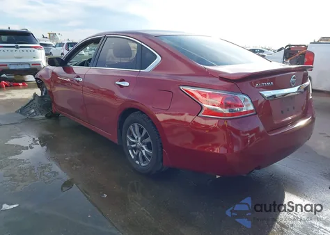 2015 Nissan Altima 2.5 S z USA, uszkodzony, nr VIN 1N4AL3APXFC221708